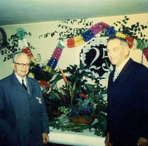 Historisches Okapi Archivbild