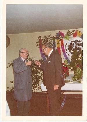 Historisches Okapi Archivbild